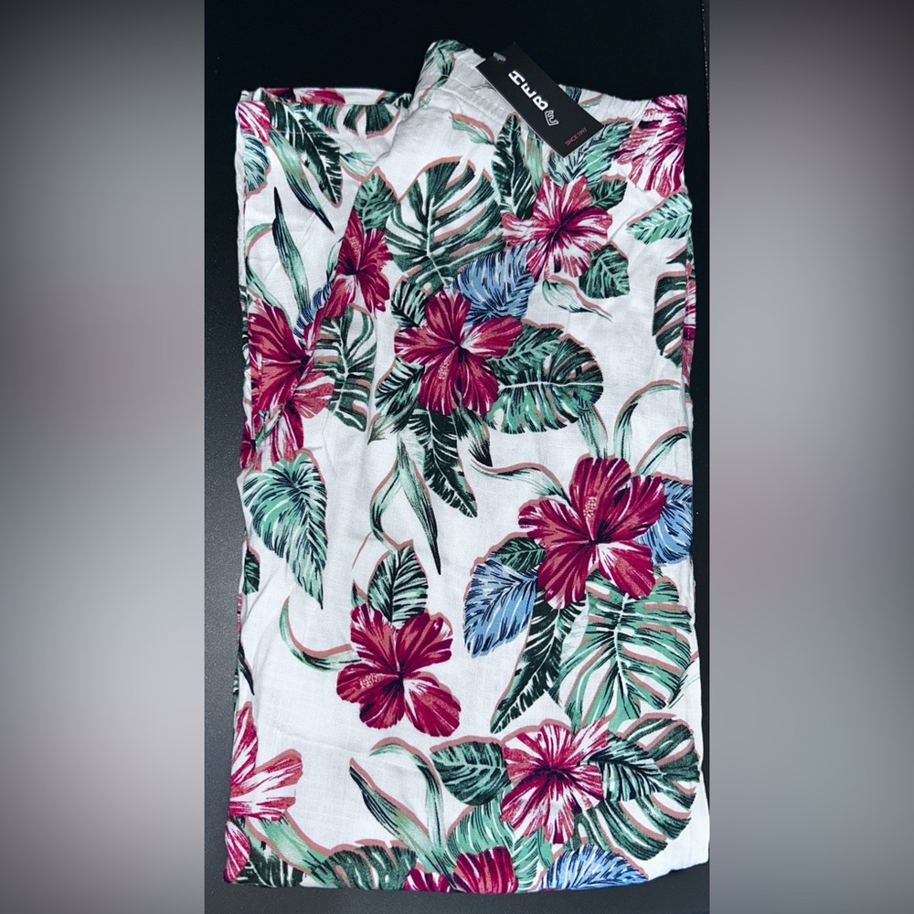 HEBE Long Lightweight Pants| Floral Print | Size Large | NWT
